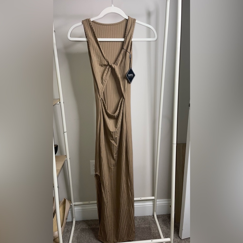 Amazon ribbed twist cut-out tan maxi dress size medium